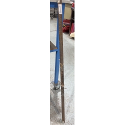 AXE